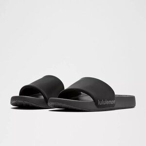 lululemon Black/Graphite Grey Restfeel Women's Slide size 9